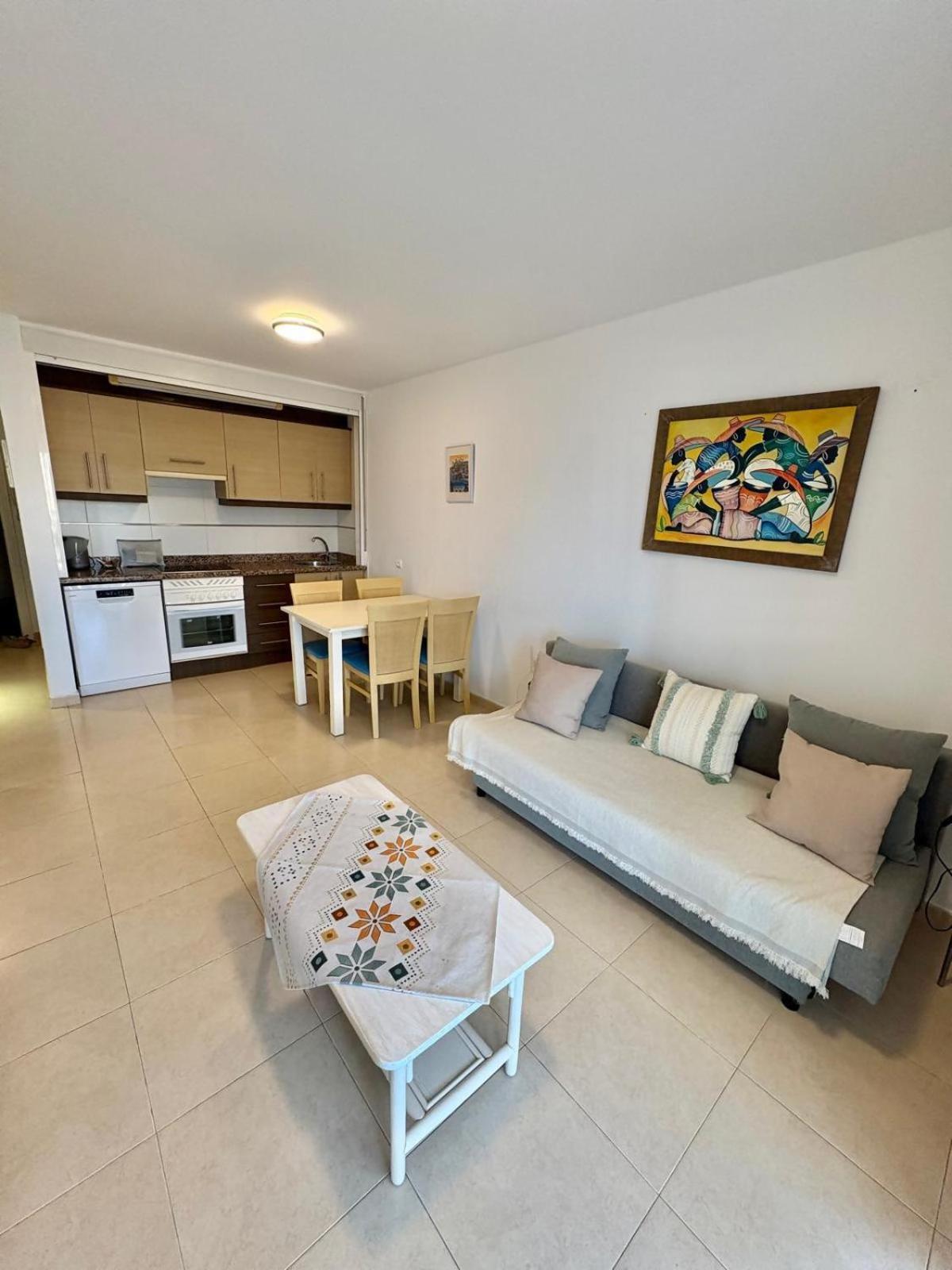 Apartment With Sea View Pool & Private Parking Κάλπε Εξωτερικό φωτογραφία
